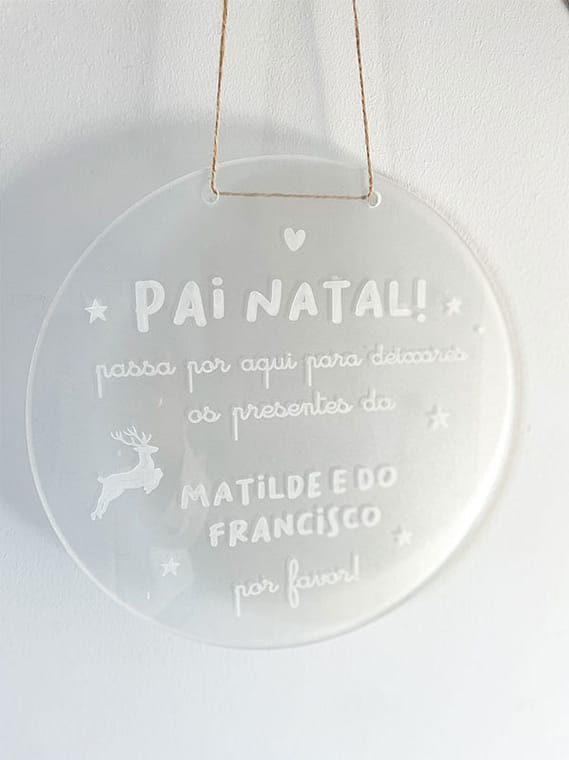 Placa redonda em acrílico
